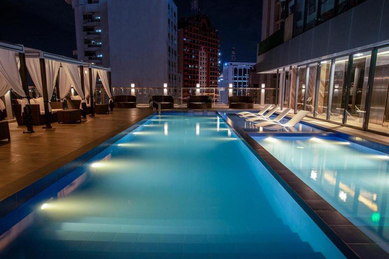 Coro Hotel Макати Экстерьер фото