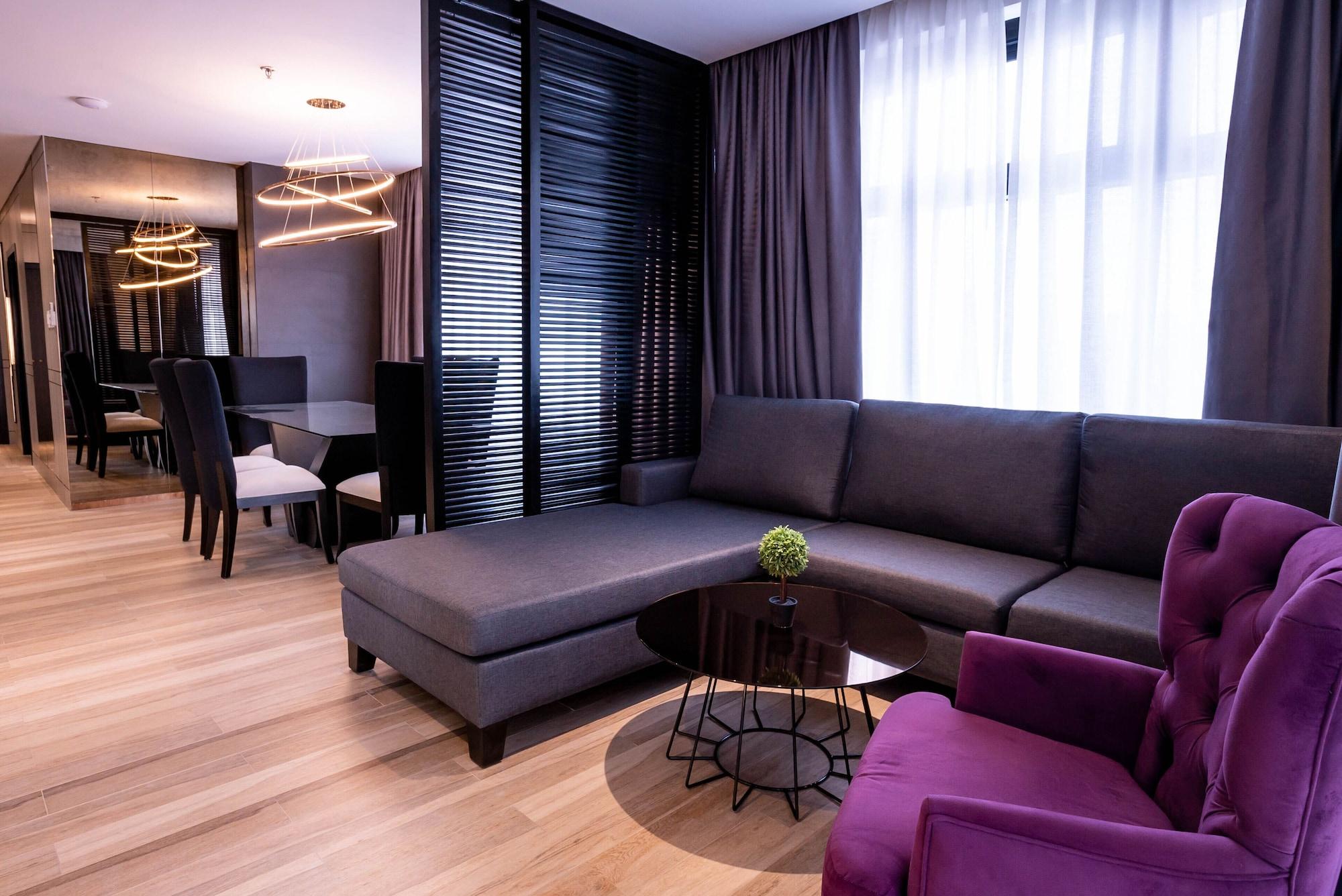 Coro Hotel Макати Экстерьер фото