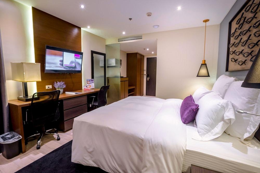 Coro Hotel Макати Экстерьер фото