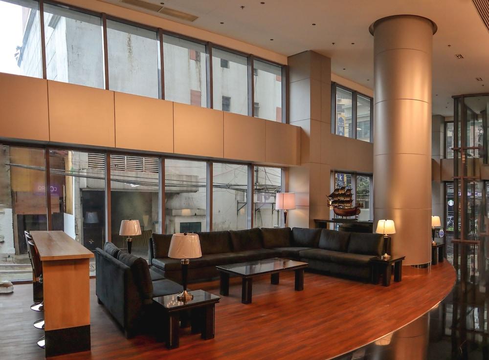 Coro Hotel Макати Экстерьер фото