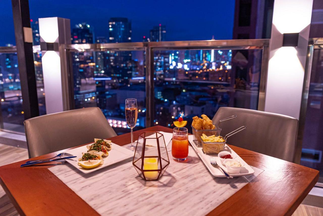 Coro Hotel Макати Экстерьер фото